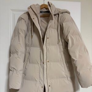 NWT Zara Windproof Hooded Puffer Anorak Puffer size S